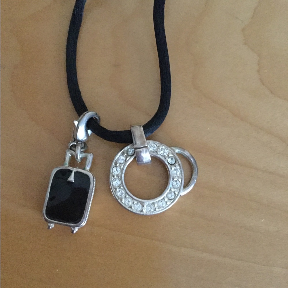 Women’s set of 2 rhinestone pendants with satin lace